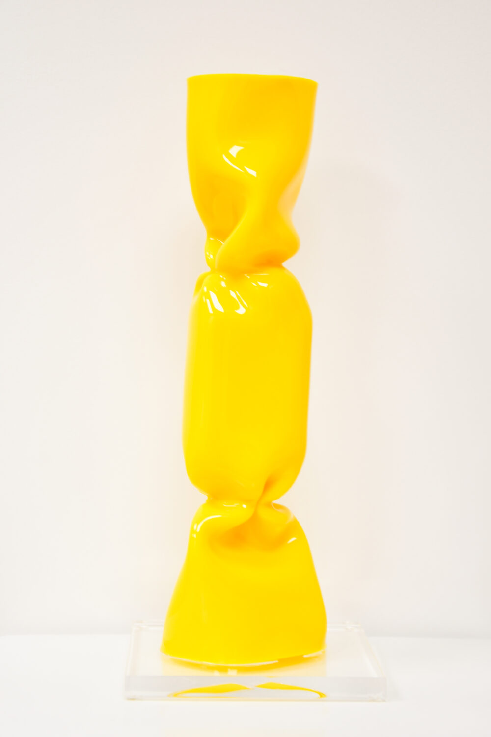 WRAPPING BONBON JAUNE JENKELL GALERIE BEL'ARTI